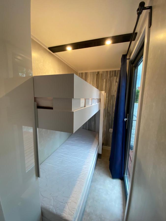Domy Nad Morzem - Chata Pirata- Tiny House Dziwnów Exterior foto