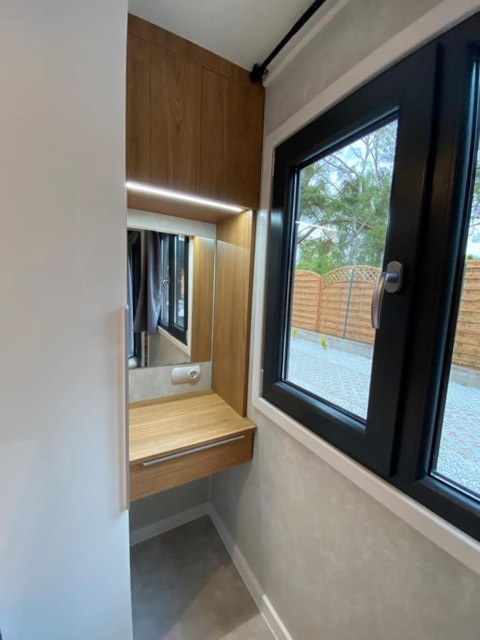 Domy Nad Morzem - Chata Pirata- Tiny House Dziwnów Exterior foto